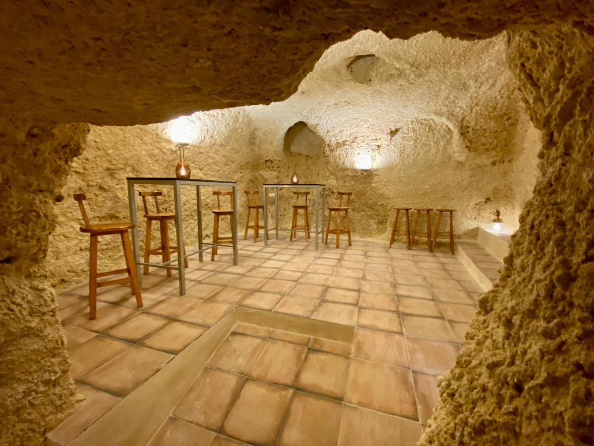 Villa Sol Casa Con Cueva Privada Y Vistas A La Iglesia Requena Exteriér fotografie